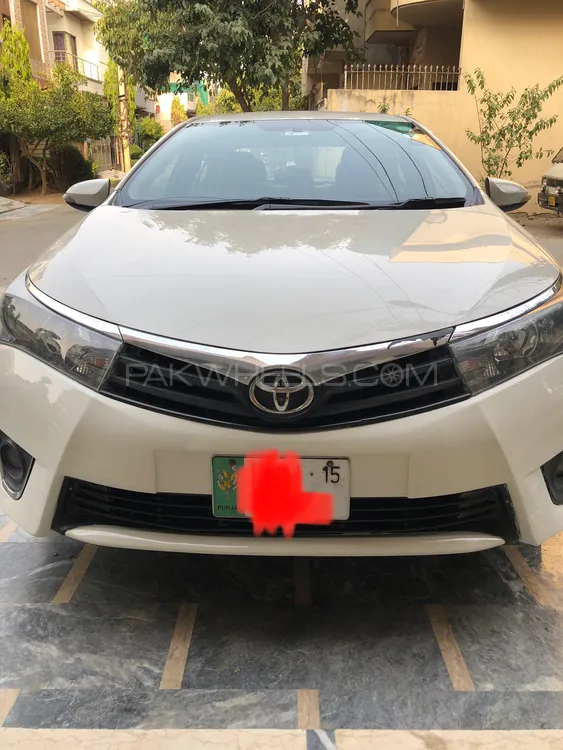 Toyota Corolla 2015 for Sale in Lahore Image-1
