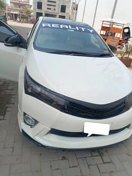 Toyota Corolla 2016 for Sale in Sialkot Image-1