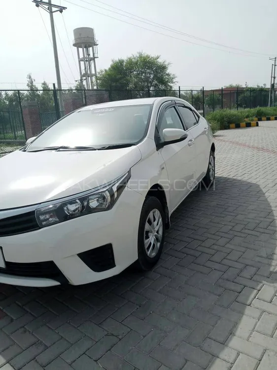 Toyota Corolla 2016 for Sale in Lahore Image-1