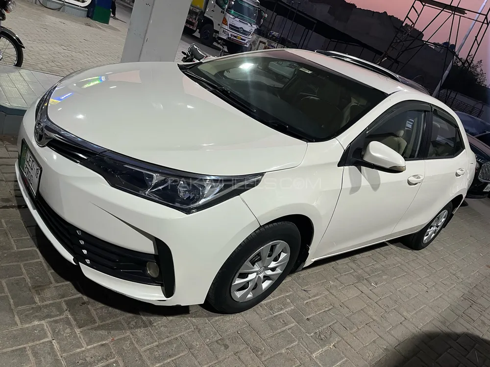 Toyota Corolla 2018 for Sale in Lahore Image-1