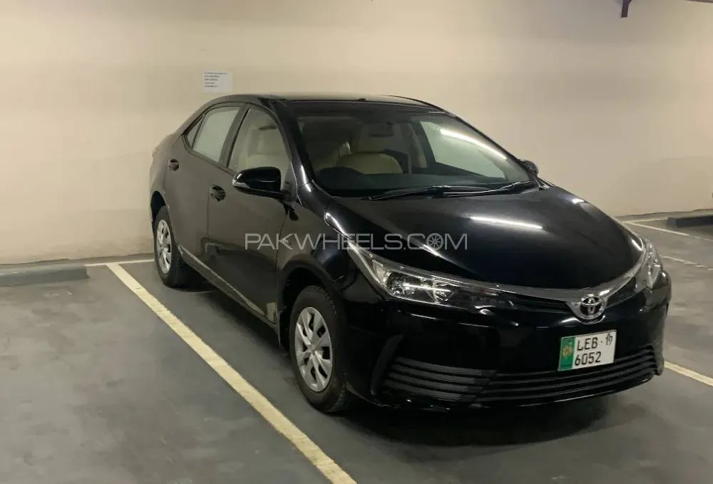 Toyota Corolla 2019 for Sale in Lahore Image-1