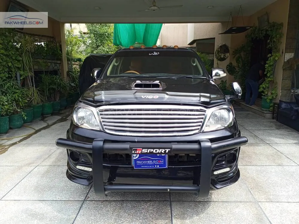Toyota Hilux 2010 for Sale in Islamabad Image-1