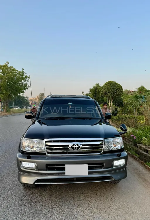 Toyota Land Cruiser 2005 for Sale in Karachi Image-1
