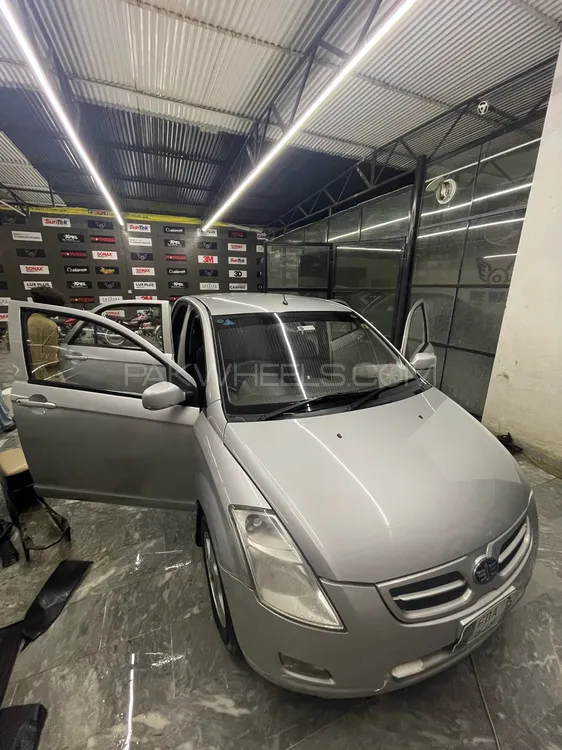 FAW V2 2015 for Sale in Lahore Image-1