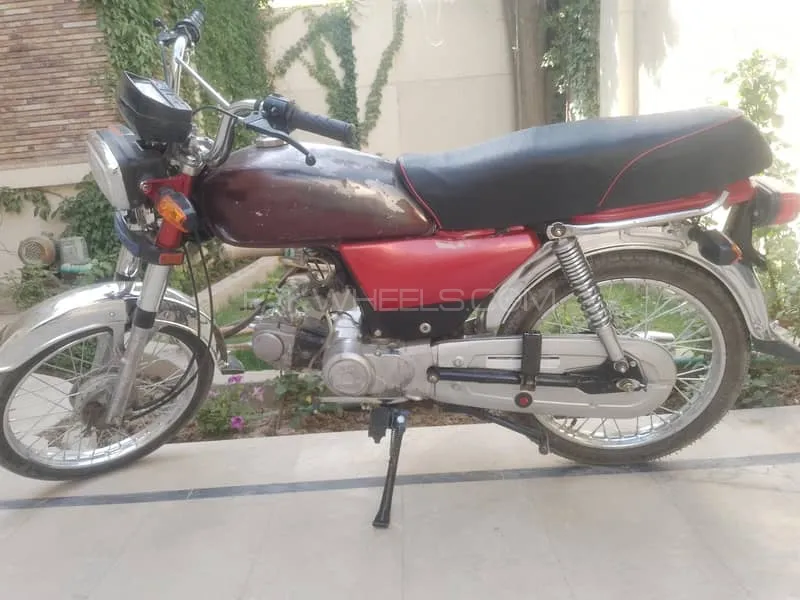 Hi Speed CDI SR-70CC EURO-2 2011 for Sale Image-1