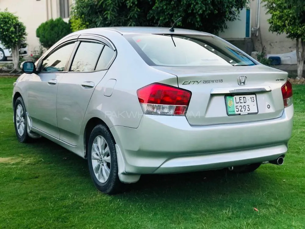 Honda City 2013 for Sale in Lahore Image-1