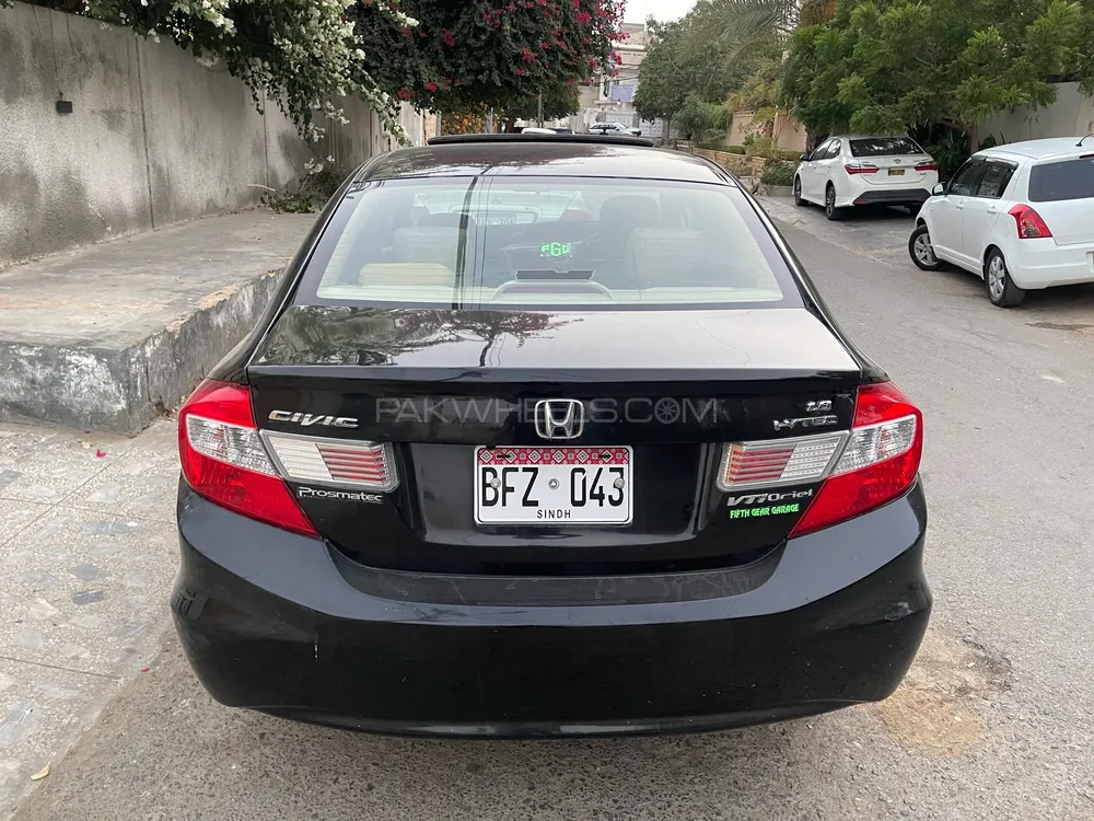 Honda Civic 2016 for Sale in Karachi Image-1