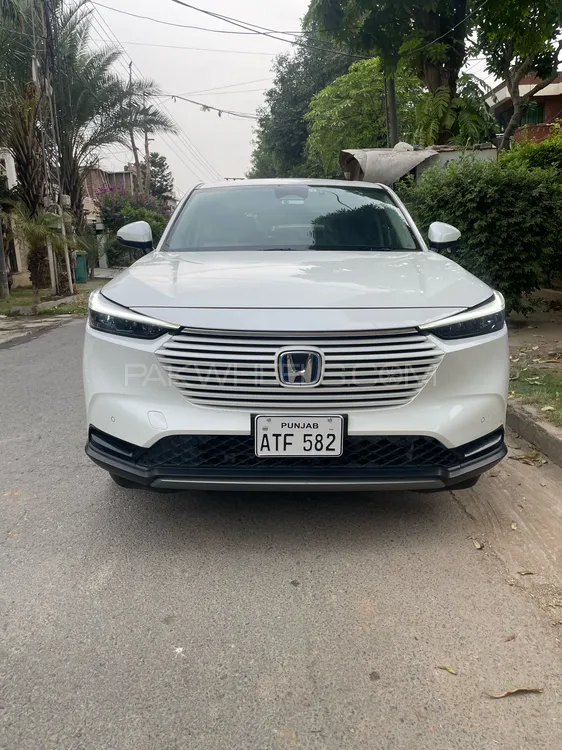 Honda Vezel 2022 for Sale in Lahore Image-1