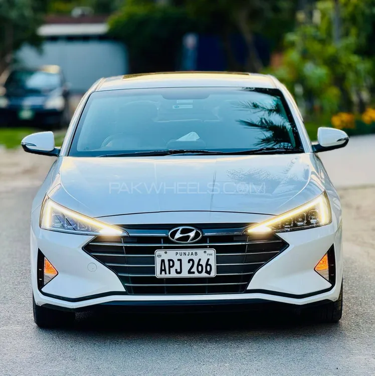 Hyundai Elantra 2022 for Sale in Lahore Image-1