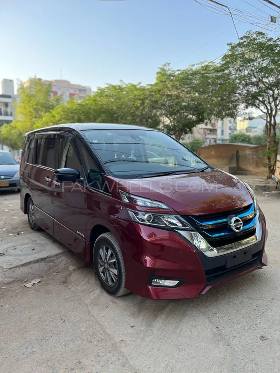 Nissan Serena 2019 for Sale in Karachi Image-1