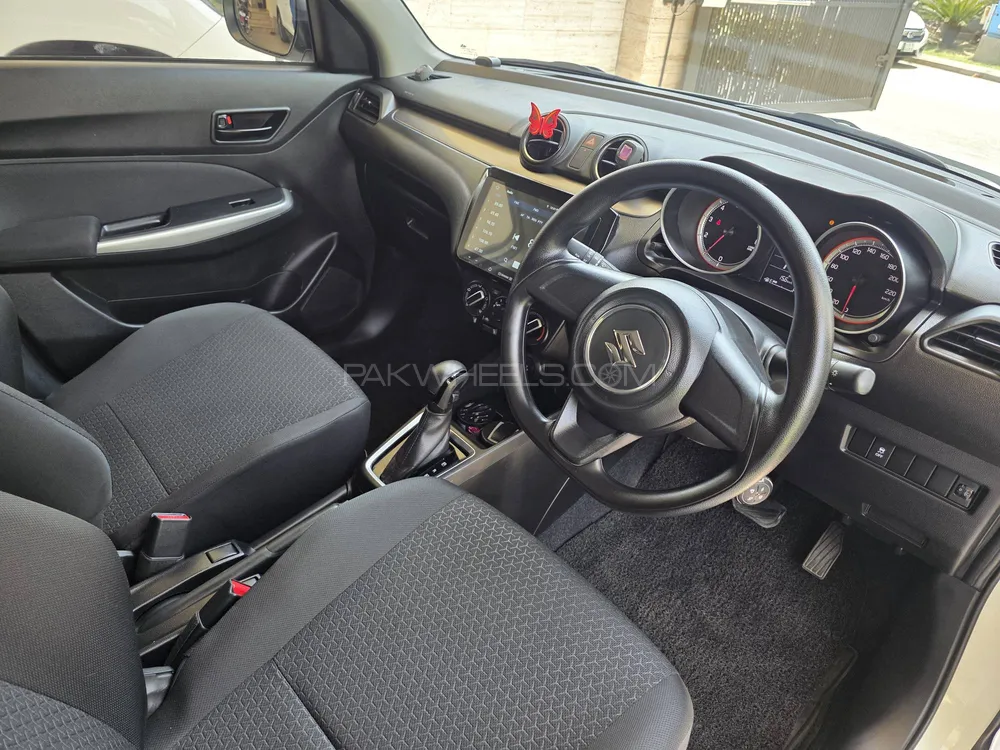 Suzuki Swift 2025 for Sale in Faisalabad Image-1