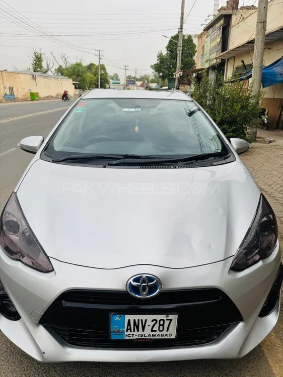 Toyota Aqua 2015 for Sale in Bahawalpur Image-1