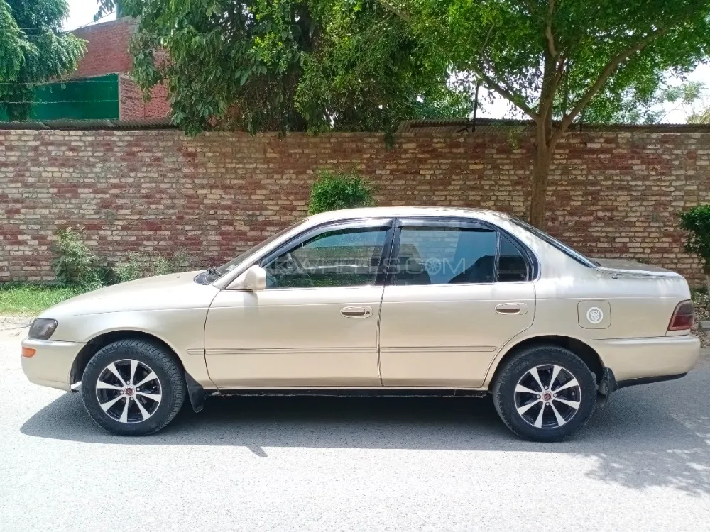 Toyota Corolla 1998 for Sale in Sargodha Image-1