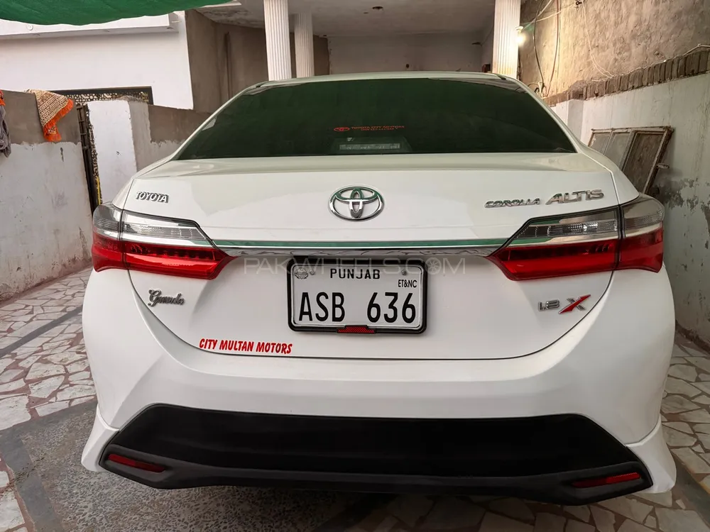 Toyota Corolla 2024 for Sale in Layyah Image-1