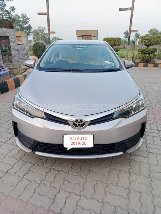 Toyota Corolla 2019 for Sale in Sialkot Image-1