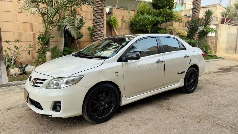 Toyota Corolla 2011 for Sale in Karachi Image-1