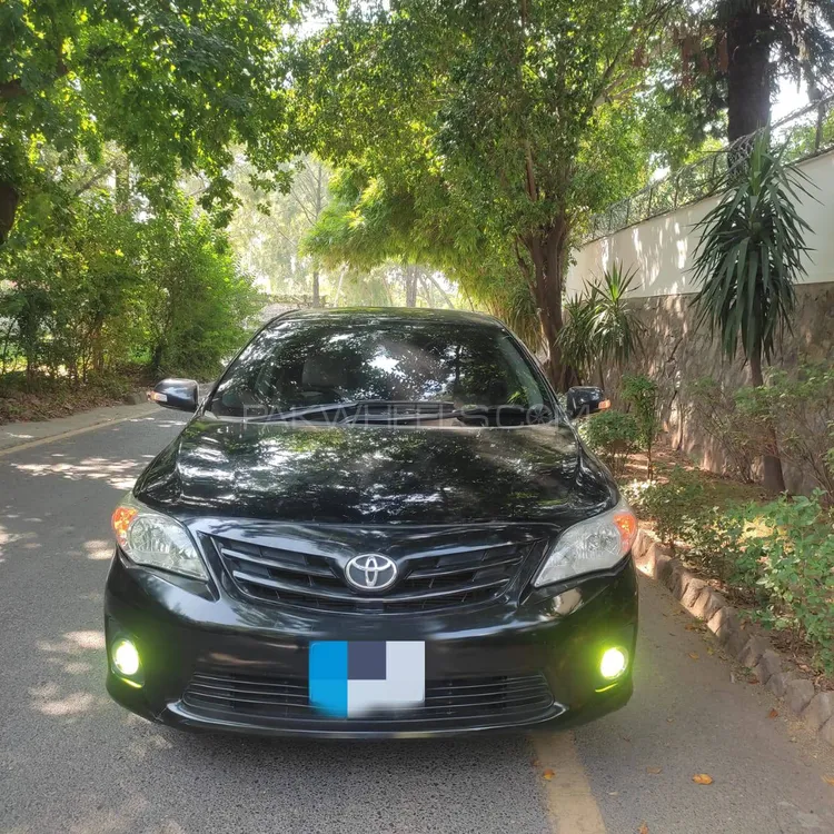 Toyota Corolla 2014 for Sale in Islamabad Image-1