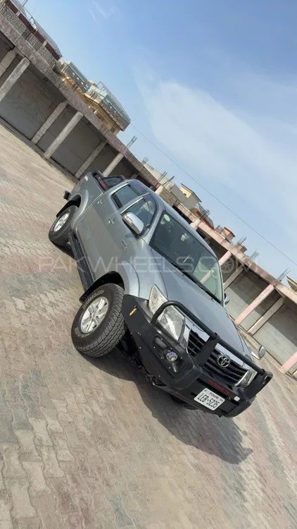 Toyota Hilux 2012 for Sale in Islamabad Image-1