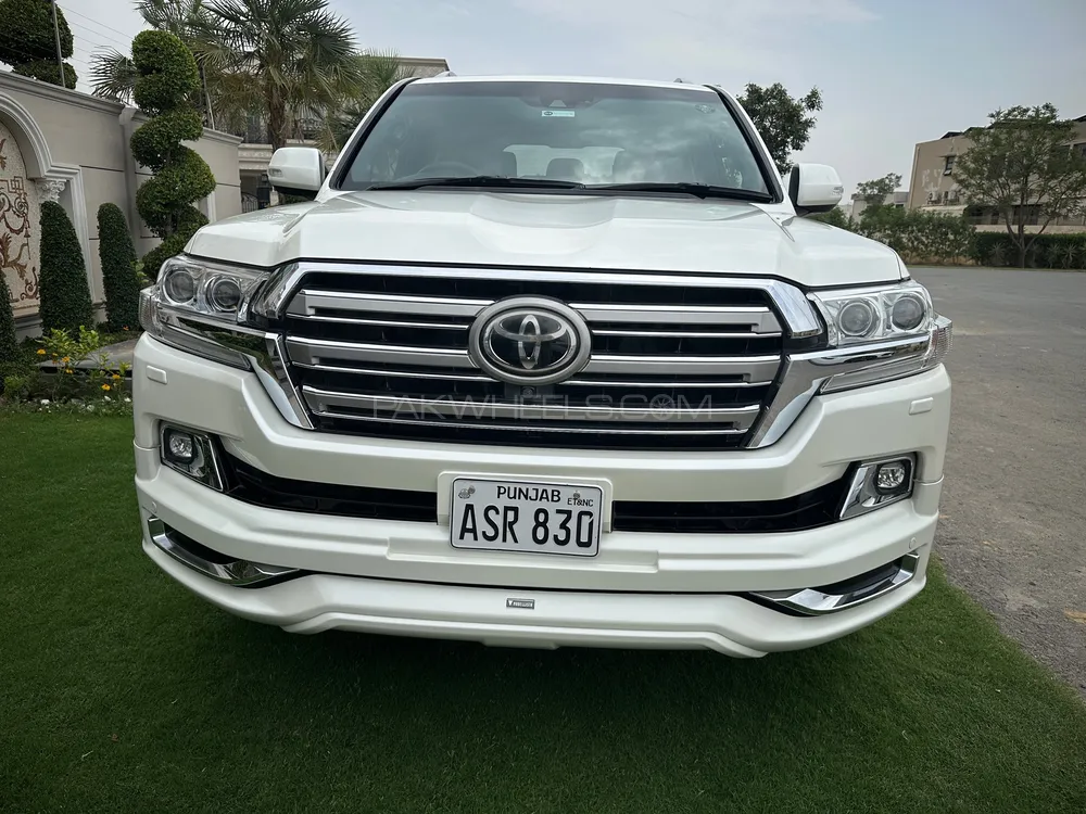 Toyota Land Cruiser 2016 for Sale in Lahore Image-1