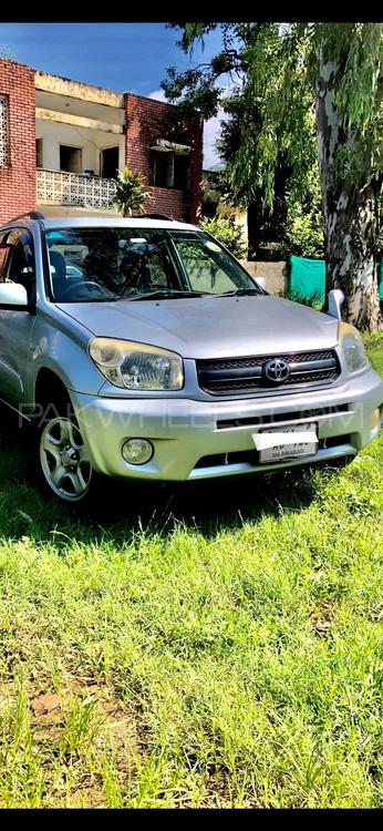 Toyota Rav4 2004 for Sale in Islamabad Image-1