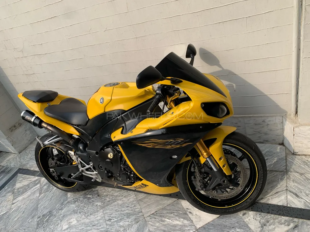 Yamaha YZF-R1 2009 for Sale Image-1