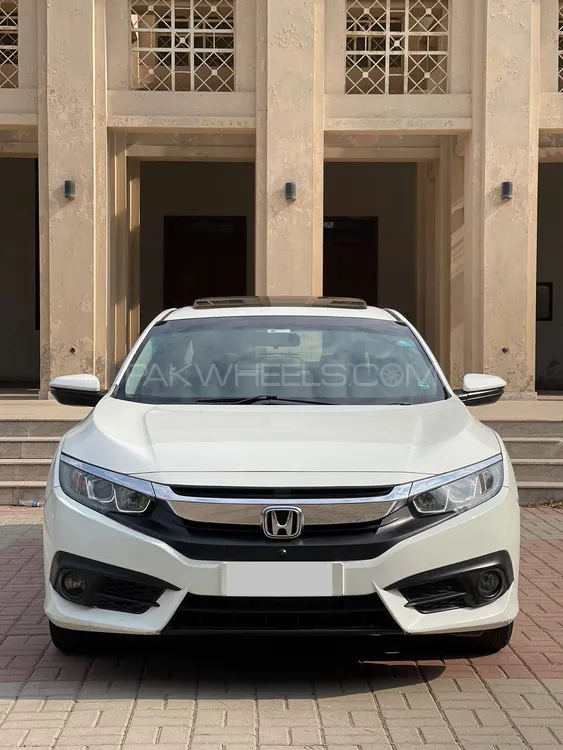 Honda Civic 2016 for Sale in Lahore Image-1