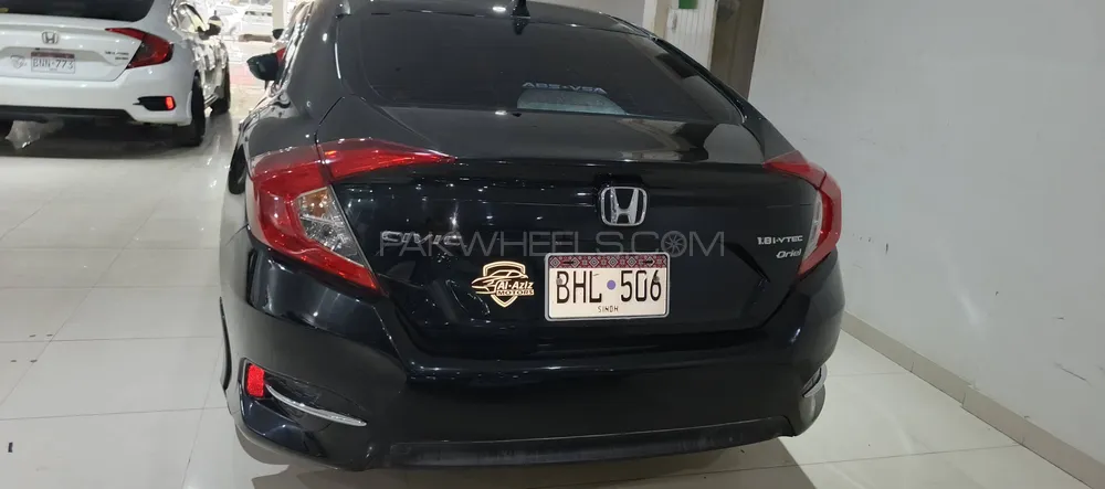 Honda Civic 2017 for Sale in Karachi Image-1