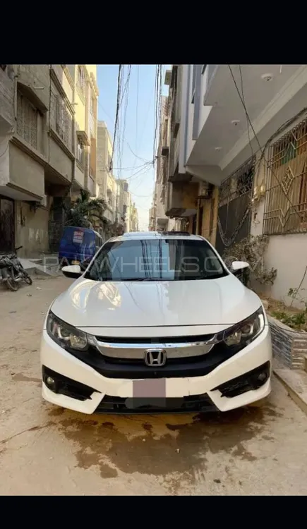 Honda Civic 2017 for Sale in Karachi Image-1