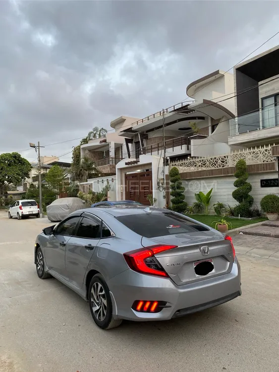 ہونڈا سوک 2017 for Sale in کراچی Image-1