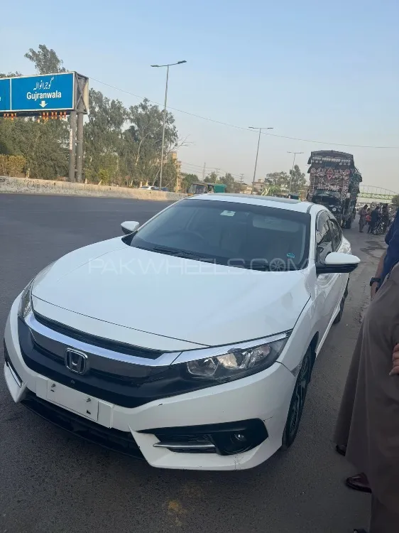 Honda Civic 2018 for Sale in Gujranwala Image-1