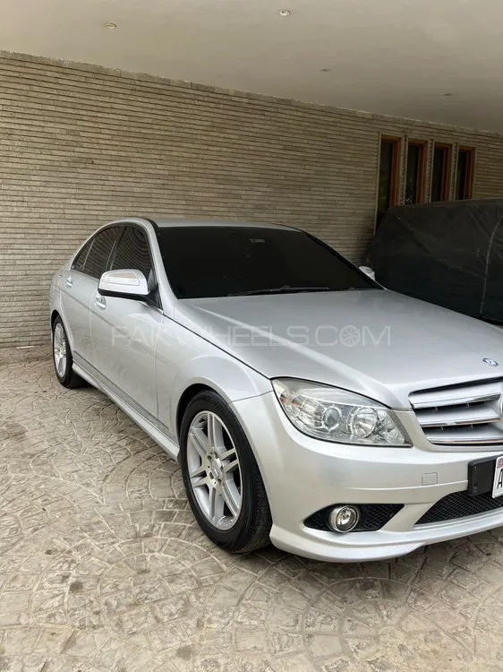 Mercedes Benz C Class 2007 for Sale in Karachi Image-1