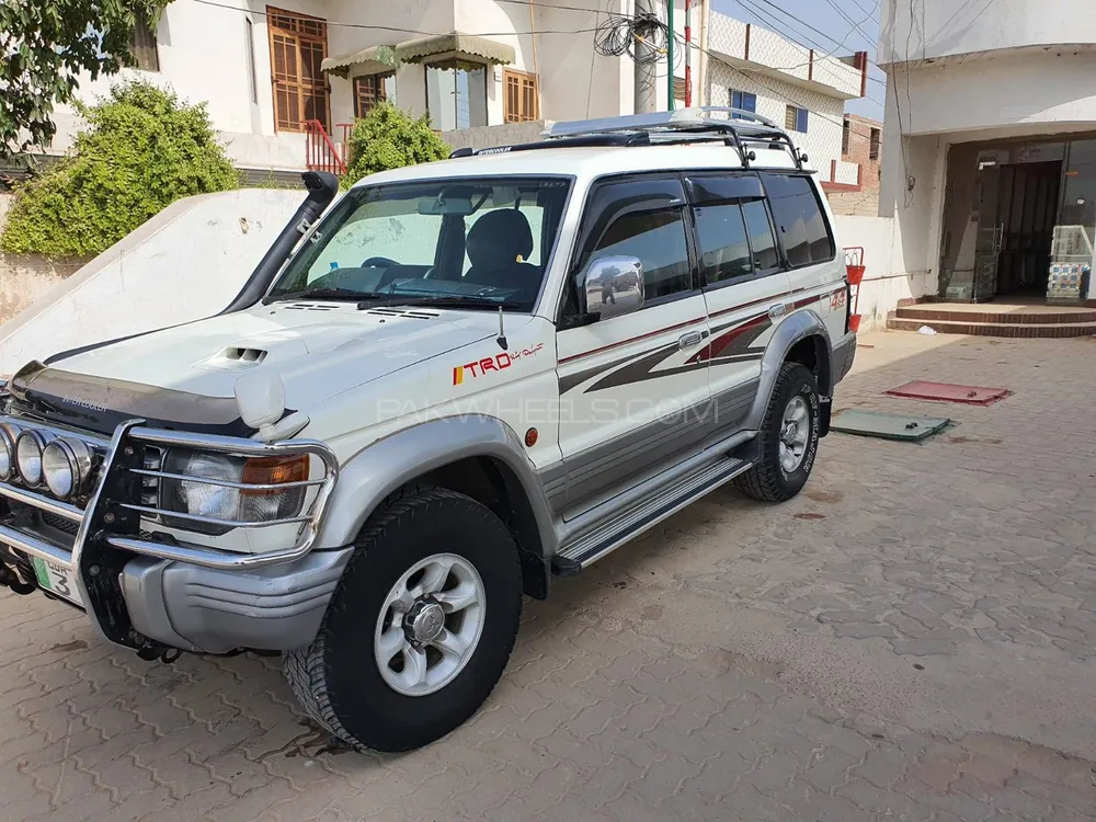 مٹسوبیشی پجیرو 1996 for Sale in مظفرگڑھ Image-1