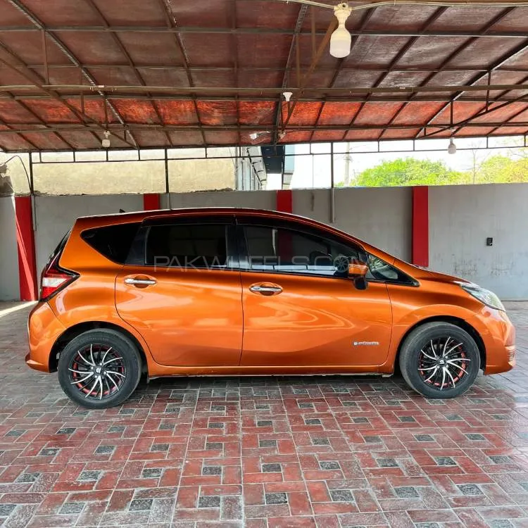 Nissan Note 2017 for Sale in Lahore Image-1