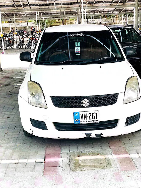 Suzuki Swift 2012 for Sale in Wah cantt Image-1