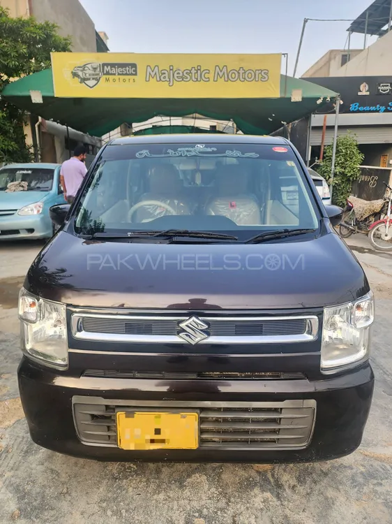سوزوکی ویگن آر 2017 for Sale in کراچی Image-1