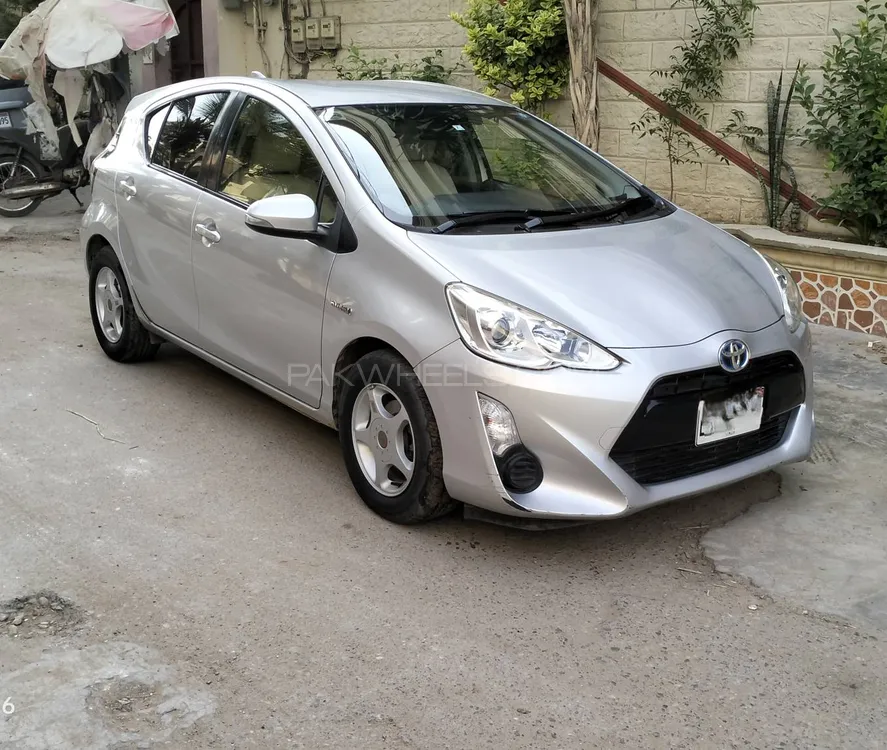 Toyota Aqua 2016 for Sale in Karachi Image-1