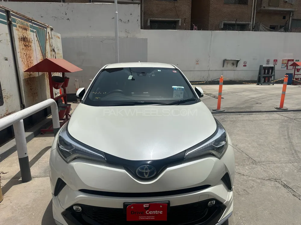 Toyota C-HR 2019 for Sale in Peshawar Image-1