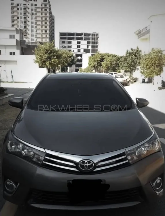 Toyota Corolla 2016 for Sale in Islamabad Image-1