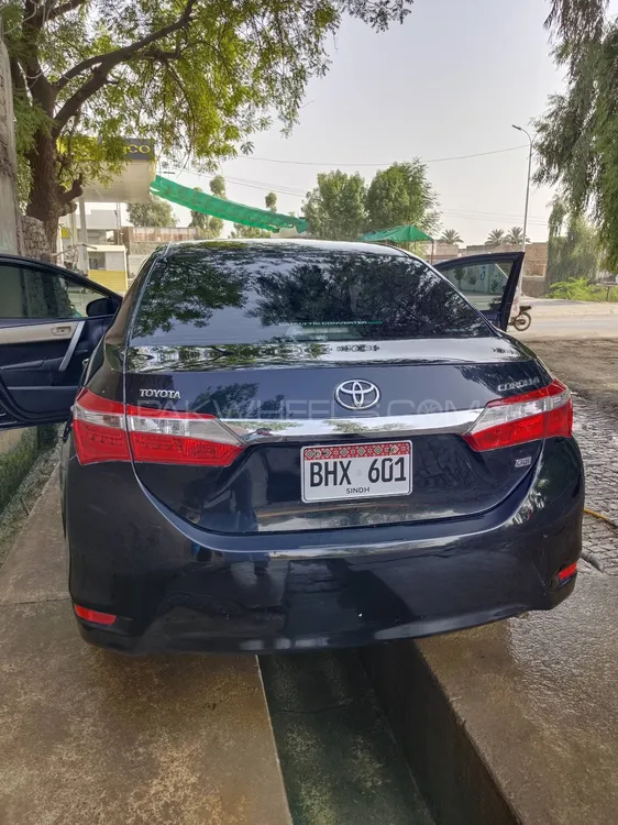 Toyota Corolla 2017 for Sale in Karachi Image-1