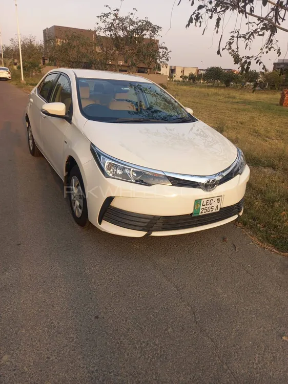 Toyota Corolla 2018 for Sale in Lahore Image-1