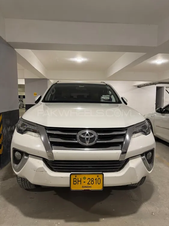 Toyota Fortuner 2017 for Sale in Karachi Image-1