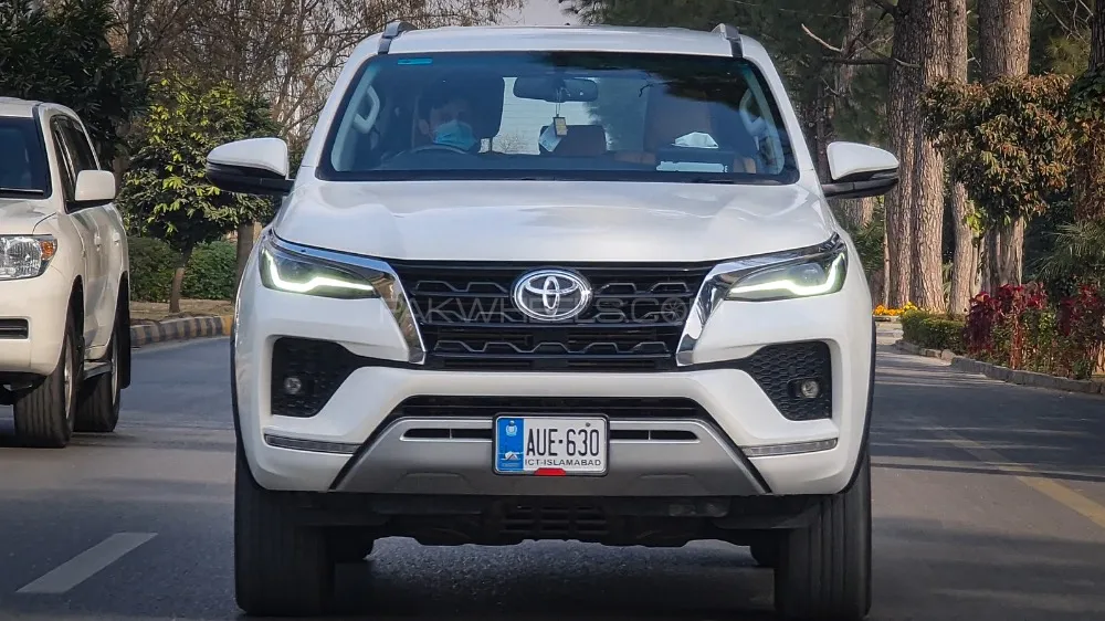 Toyota Fortuner 2021 for Sale in Islamabad Image-1