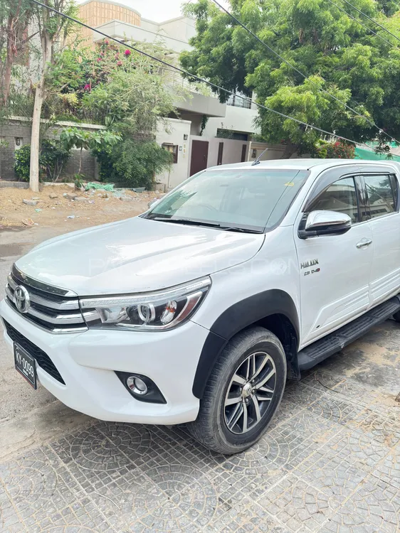 Toyota Hilux 2018 for Sale in Karachi Image-1
