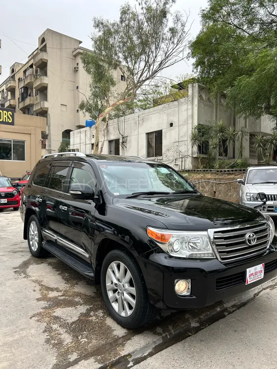 Toyota Land Cruiser 2013 for Sale in Islamabad Image-1