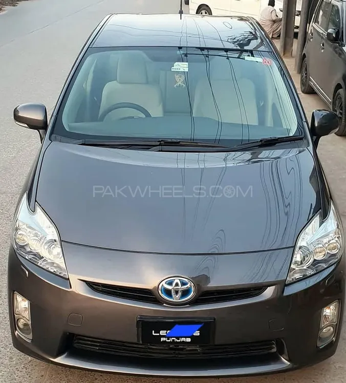 Toyota Prius 2015 for Sale in Jhelum Image-1