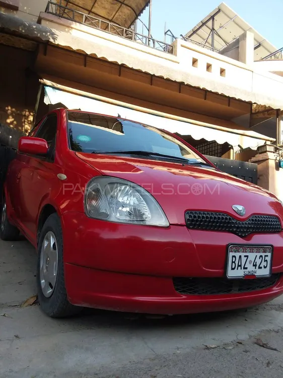 Toyota Vitz 2000 for Sale in Islamabad Image-1