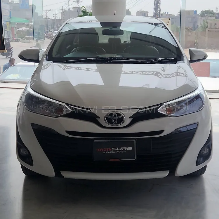 Toyota Yaris Sedan 2022 for Sale in Lahore Image-1