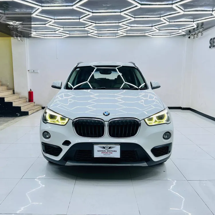 BMW X1 2017 for Sale in Rawalpindi Image-1
