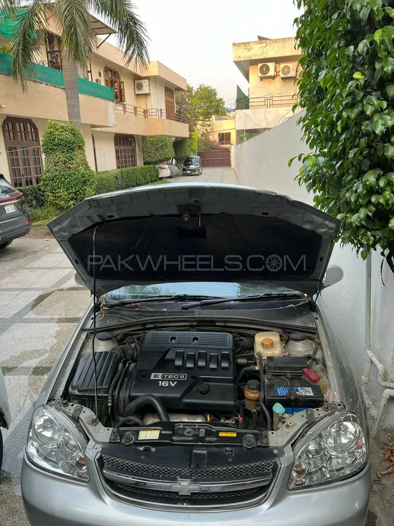 Chevrolet Optra 2007 for Sale in Lahore Image-1