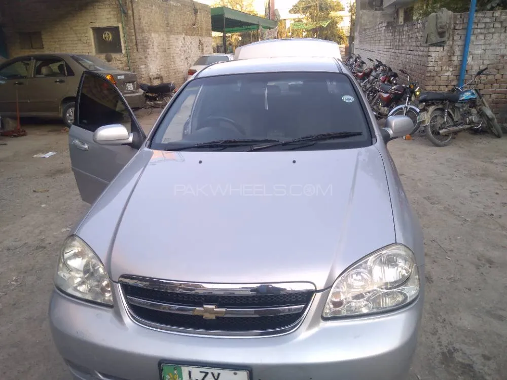 Chevrolet Optra 2005 for Sale in Lahore Image-1